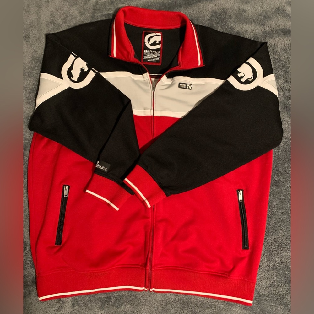 Gently used | Eckō Unltd. | Size: 2XL | Zip-up Jacket with deep zip up pockets